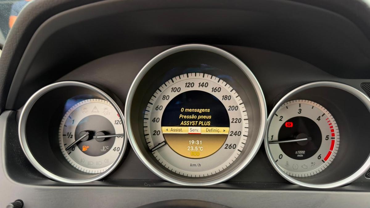 mercedes-benz-classe-c-2012-diesel-2143cc