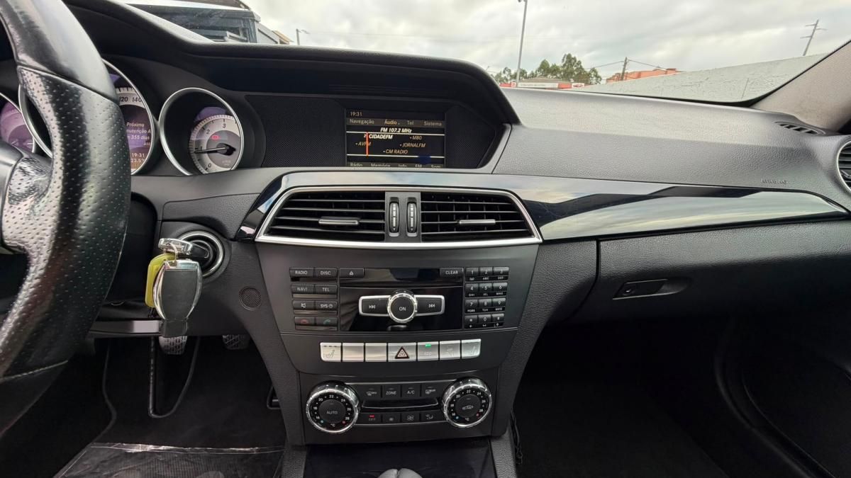 mercedes-benz-classe-c-2012-diesel-2143cc