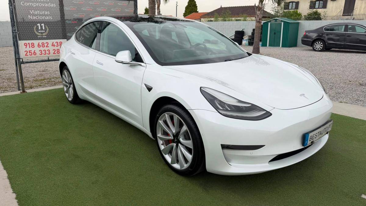 tesla-model-3-2019-eletrico-0cc