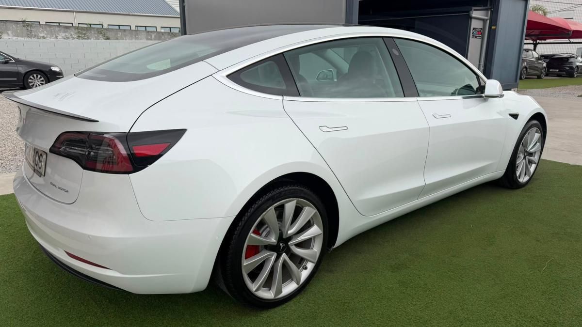 tesla-model-3-2019-eletrico-0cc