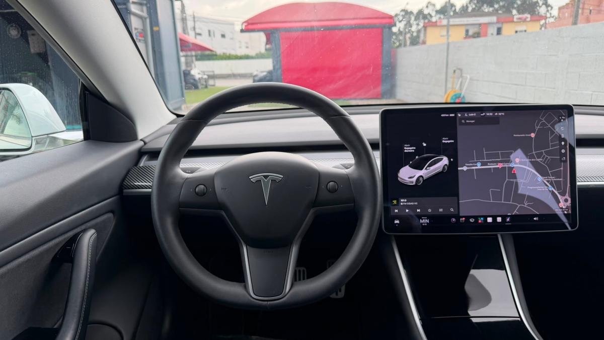 tesla-model-3-2019-eletrico-0cc