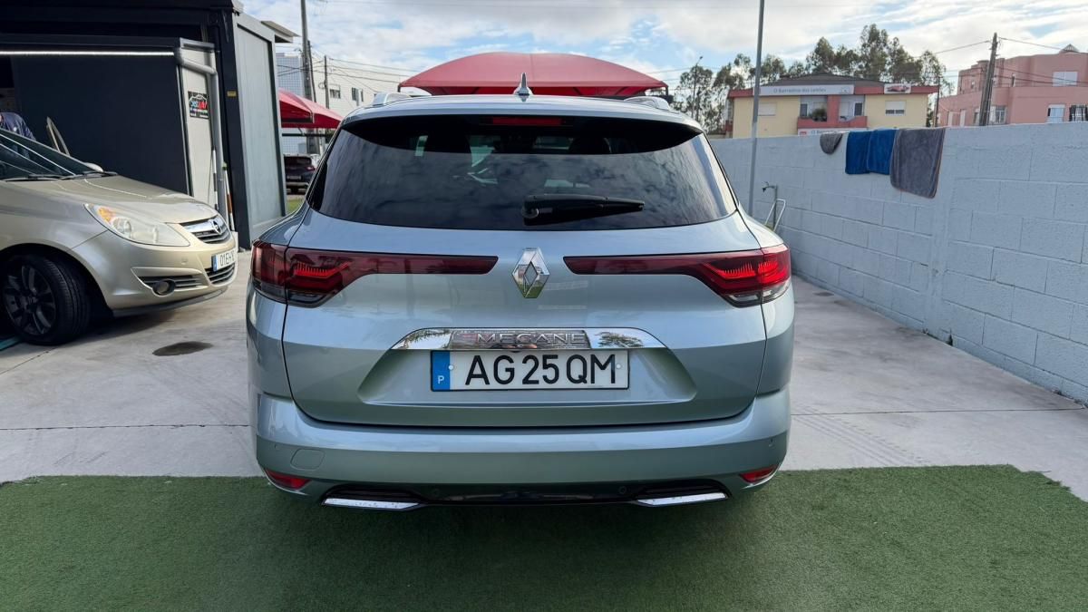 renault-megane-sport-tourer-2021-diesel-1461cc