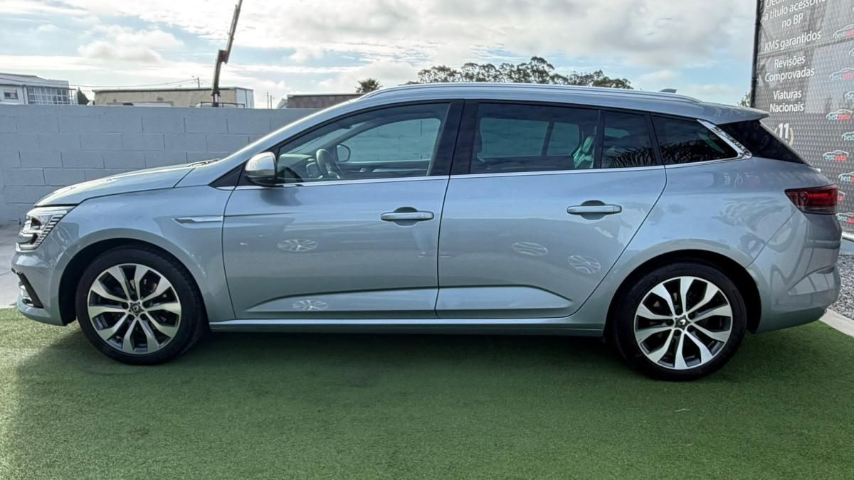 renault-megane-sport-tourer-2021-diesel-1461cc