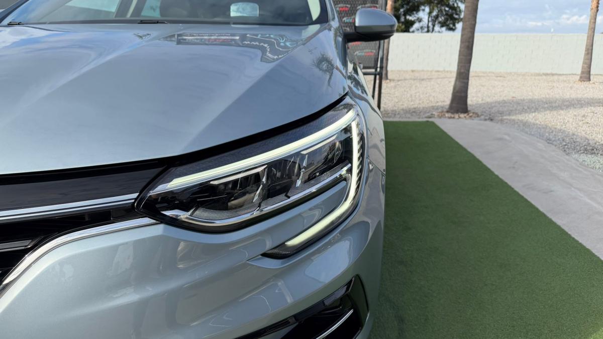 renault-megane-sport-tourer-2021-diesel-1461cc