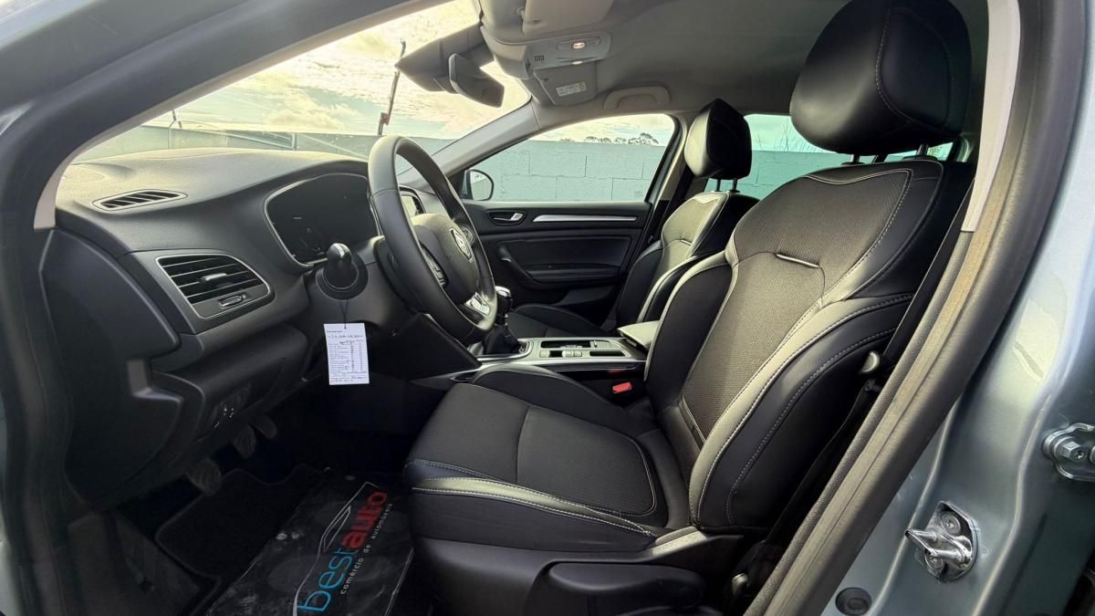 renault-megane-sport-tourer-2021-diesel-1461cc