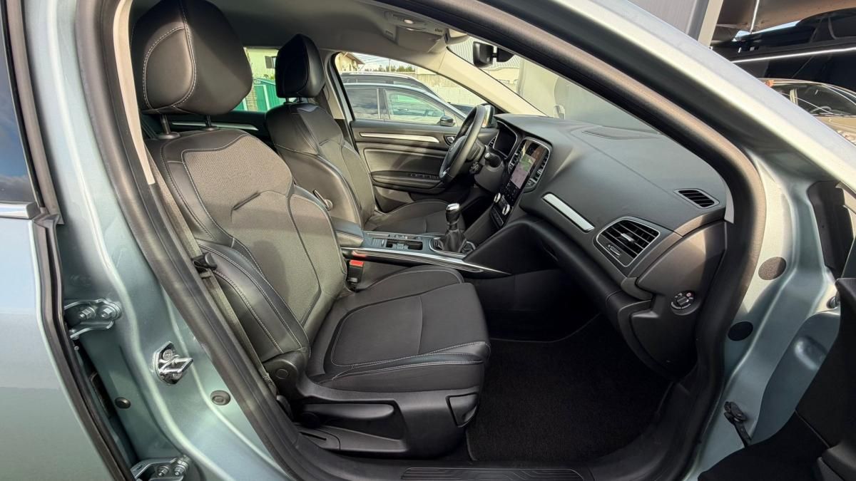 renault-megane-sport-tourer-2021-diesel-1461cc