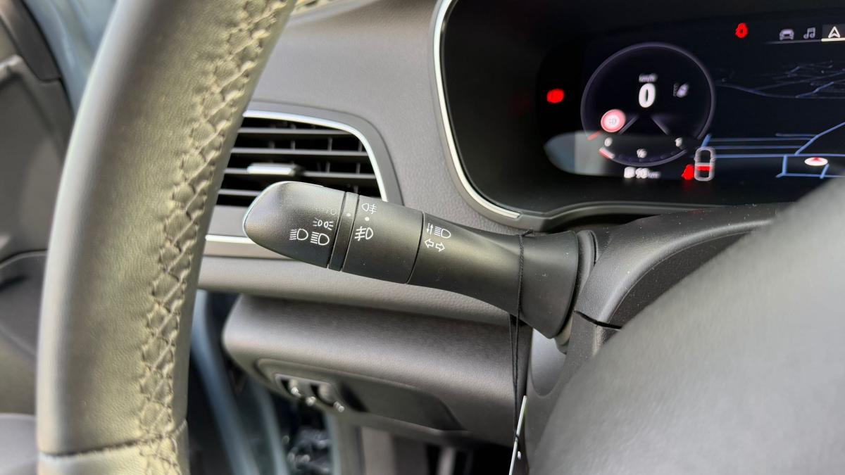 renault-megane-sport-tourer-2021-diesel-1461cc