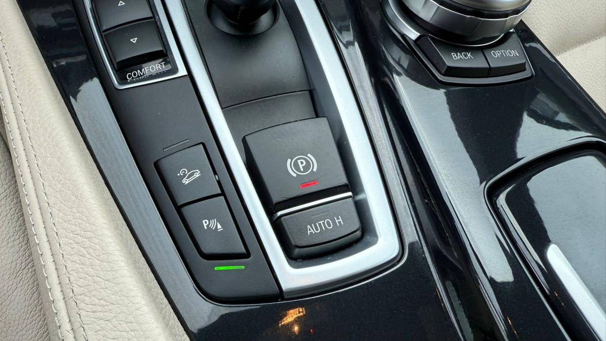bmw-serie-5-2012-diesel-2993cc