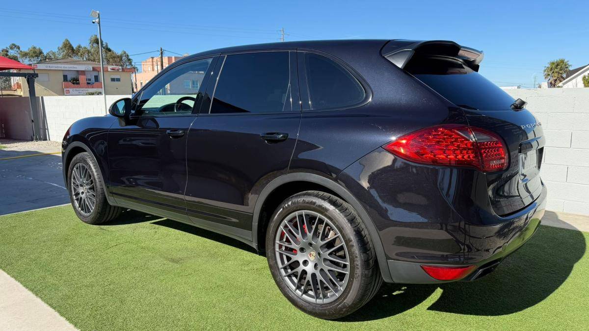 porsche-cayenne-2010-diesel-2967cc