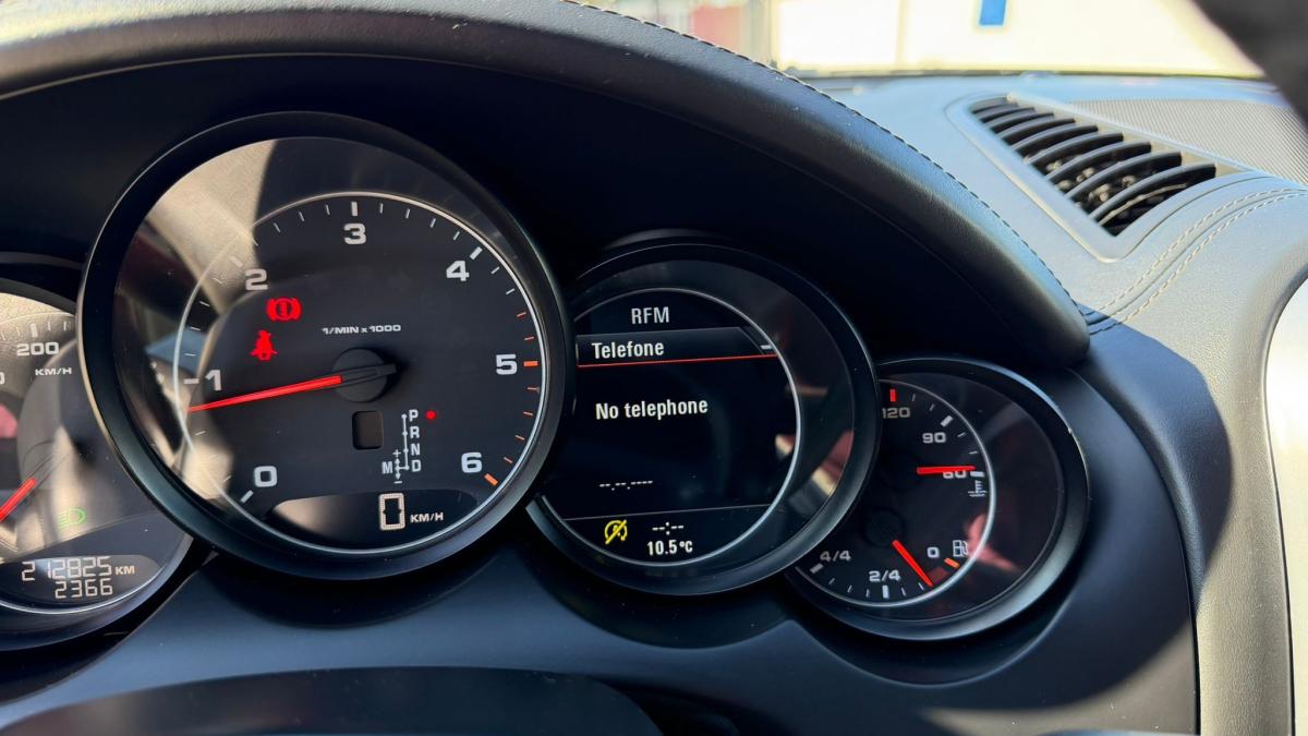 porsche-cayenne-2010-diesel-2967cc