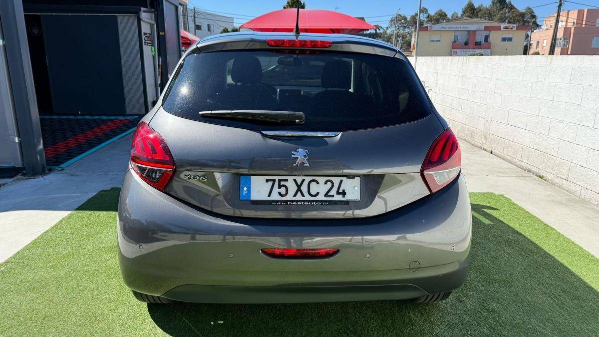 peugeot-208-2019-diesel-1499cc