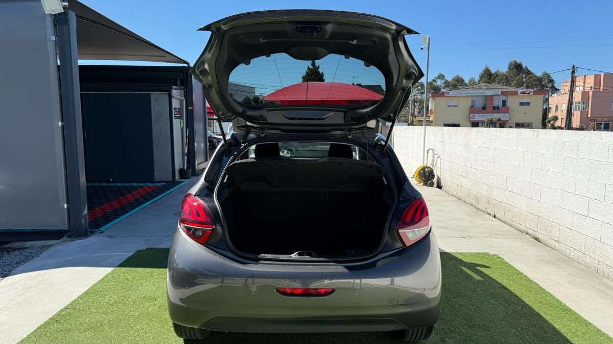 peugeot-208-2019-diesel-1499cc