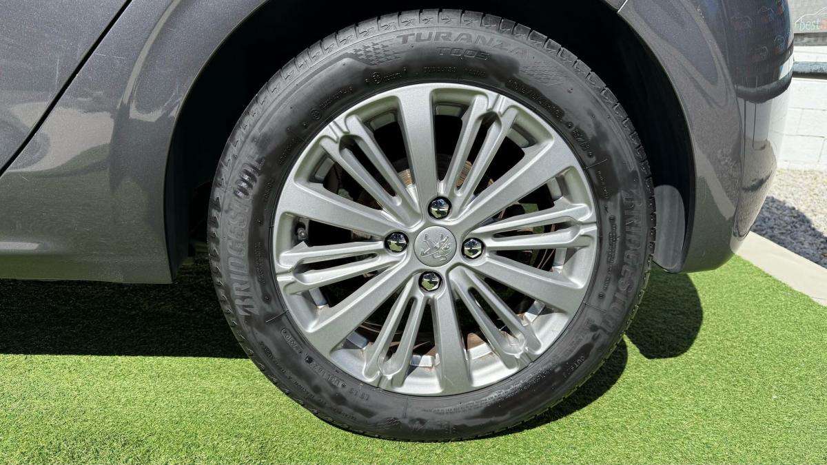 peugeot-208-2019-diesel-1499cc