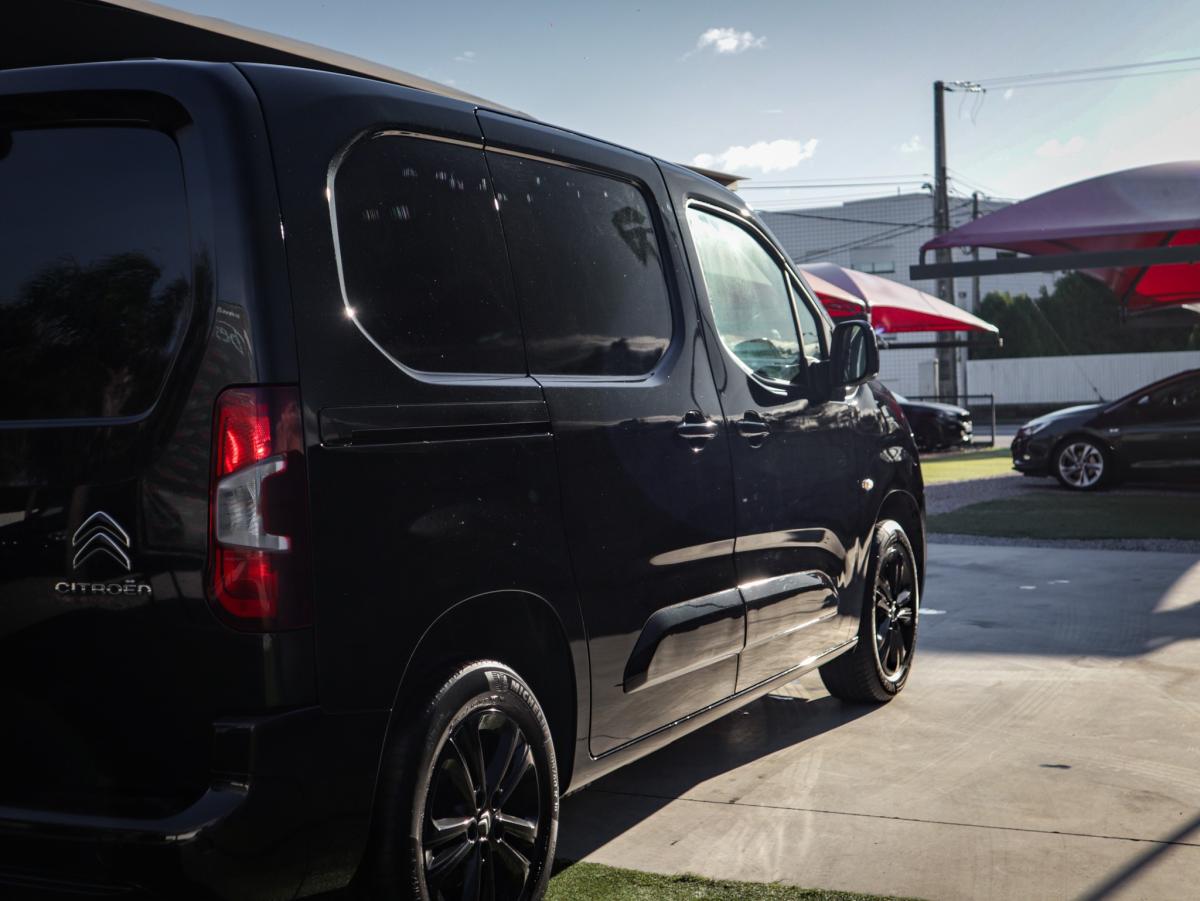 citroen-berlingo-2023-diesel-1499cc