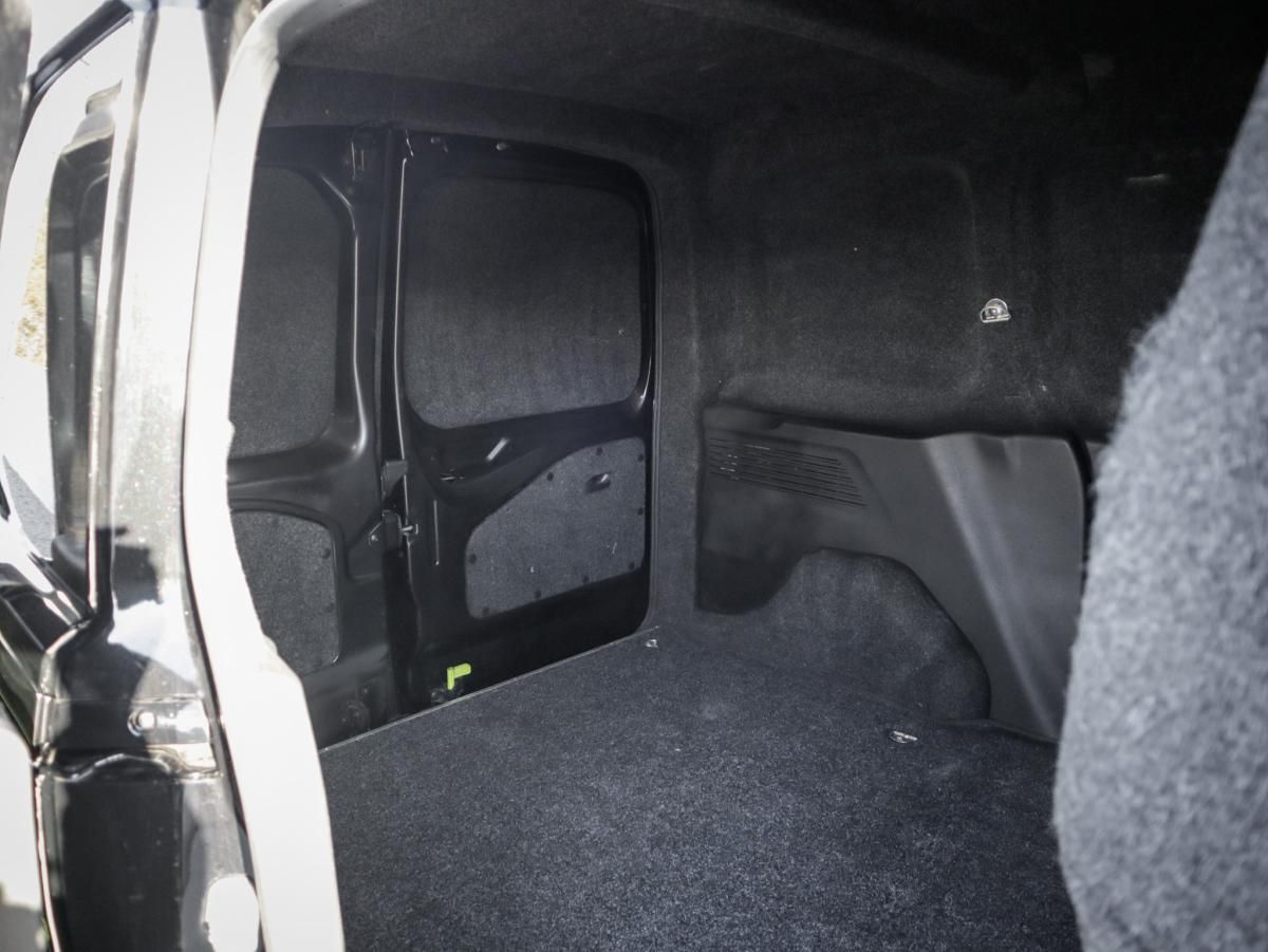 citroen-berlingo-2023-diesel-1499cc