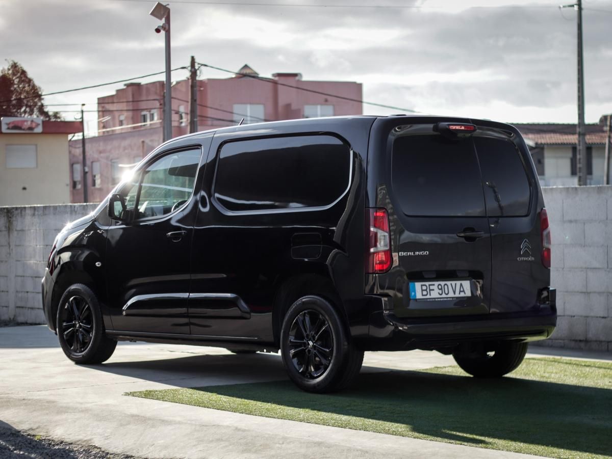 citroen-berlingo-2023-diesel-1499cc