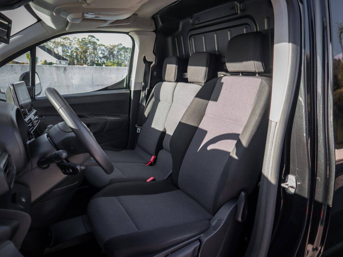 citroen-berlingo-2023-diesel-1499cc