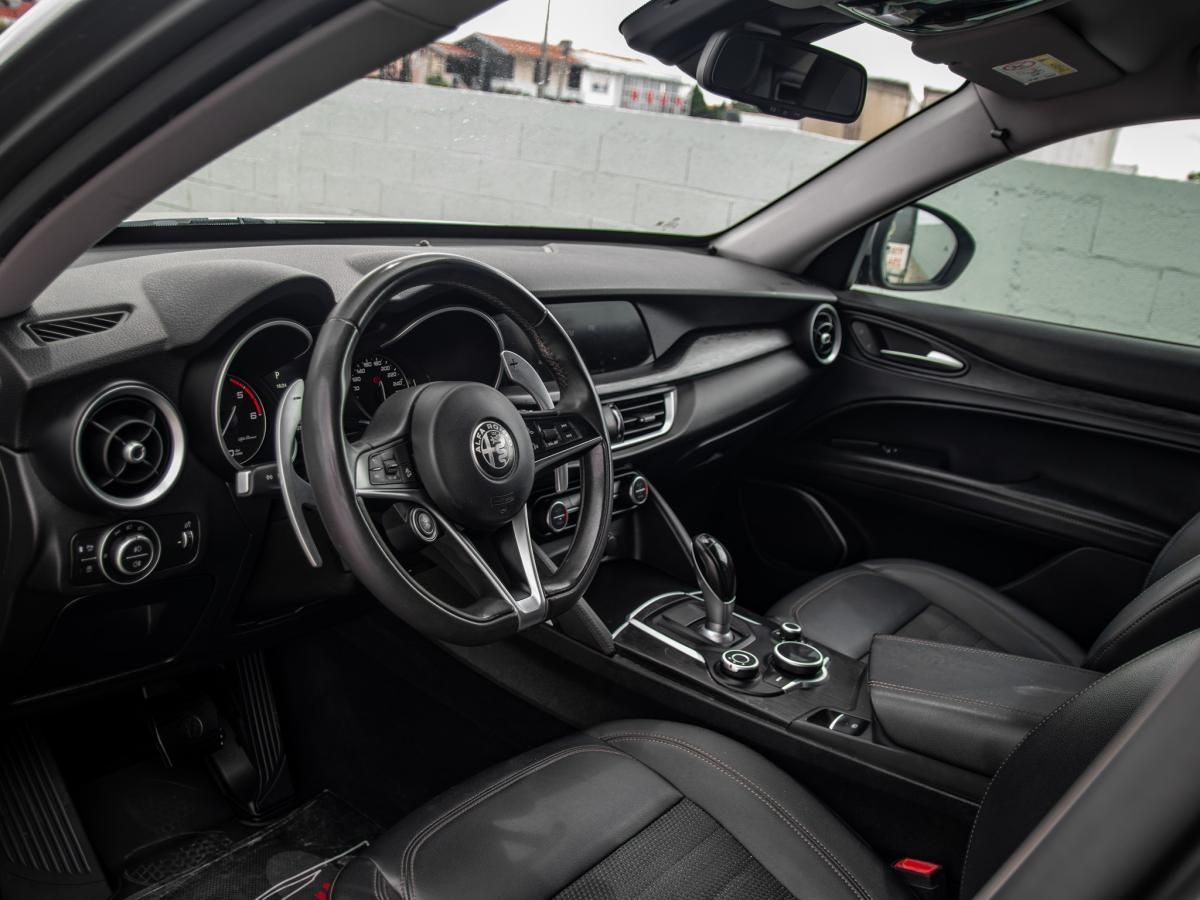 alfa-romeo-stelvio-2018-diesel-2143cc