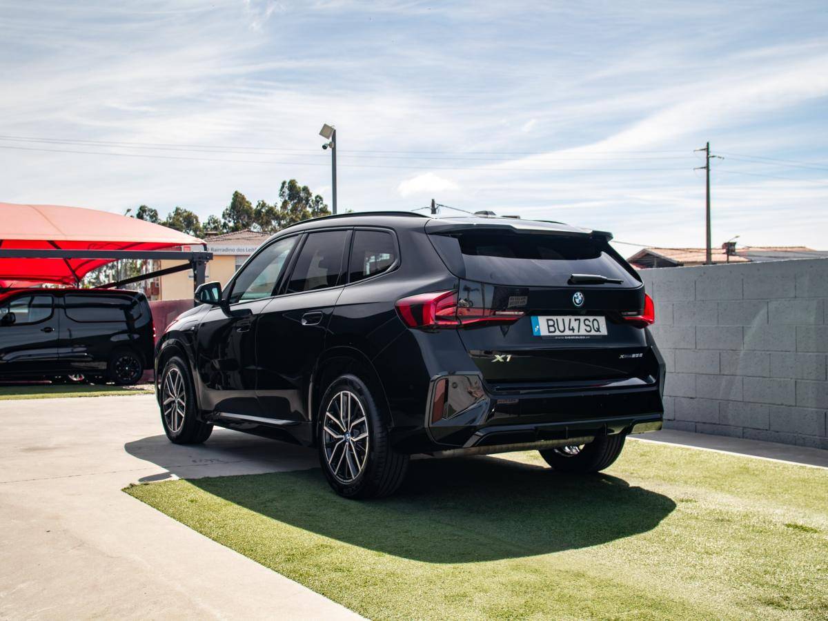 bmw-x1-2025-hibrido-a-gasolina-1499cc