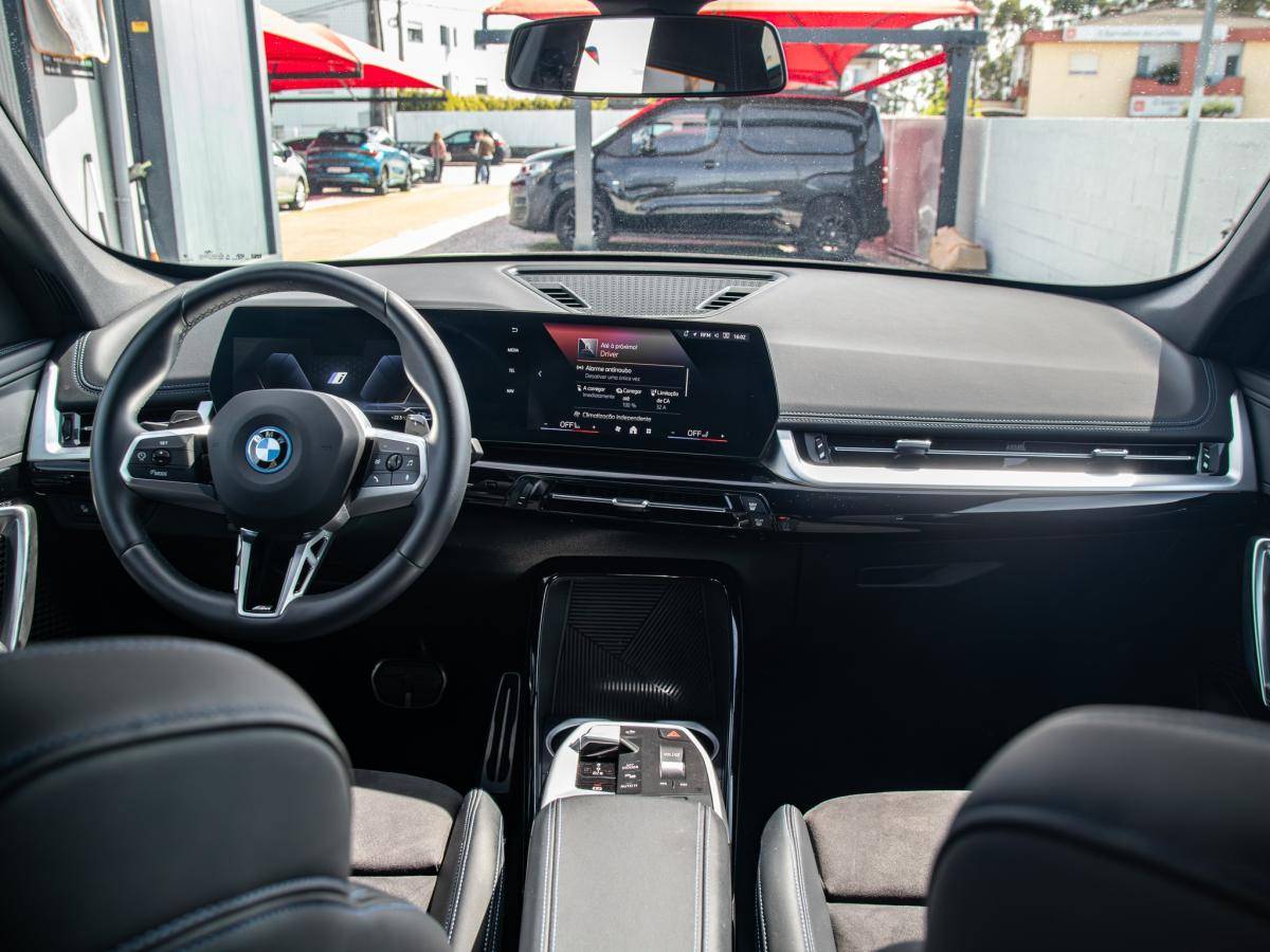 bmw-x1-2025-hibrido-a-gasolina-1499cc