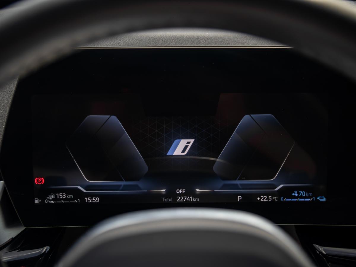 bmw-x1-2025-hibrido-a-gasolina-1499cc