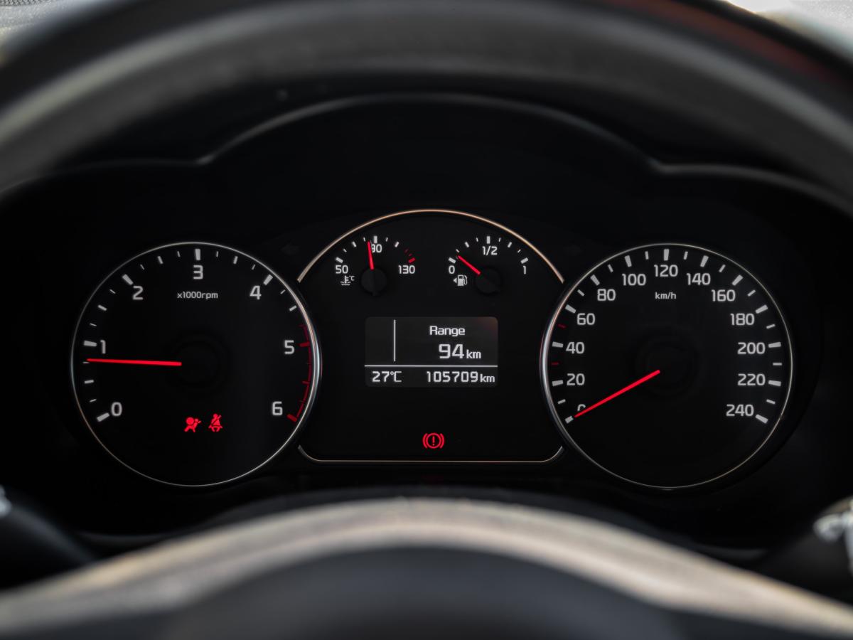 kia-carens-2018-diesel-1685cc