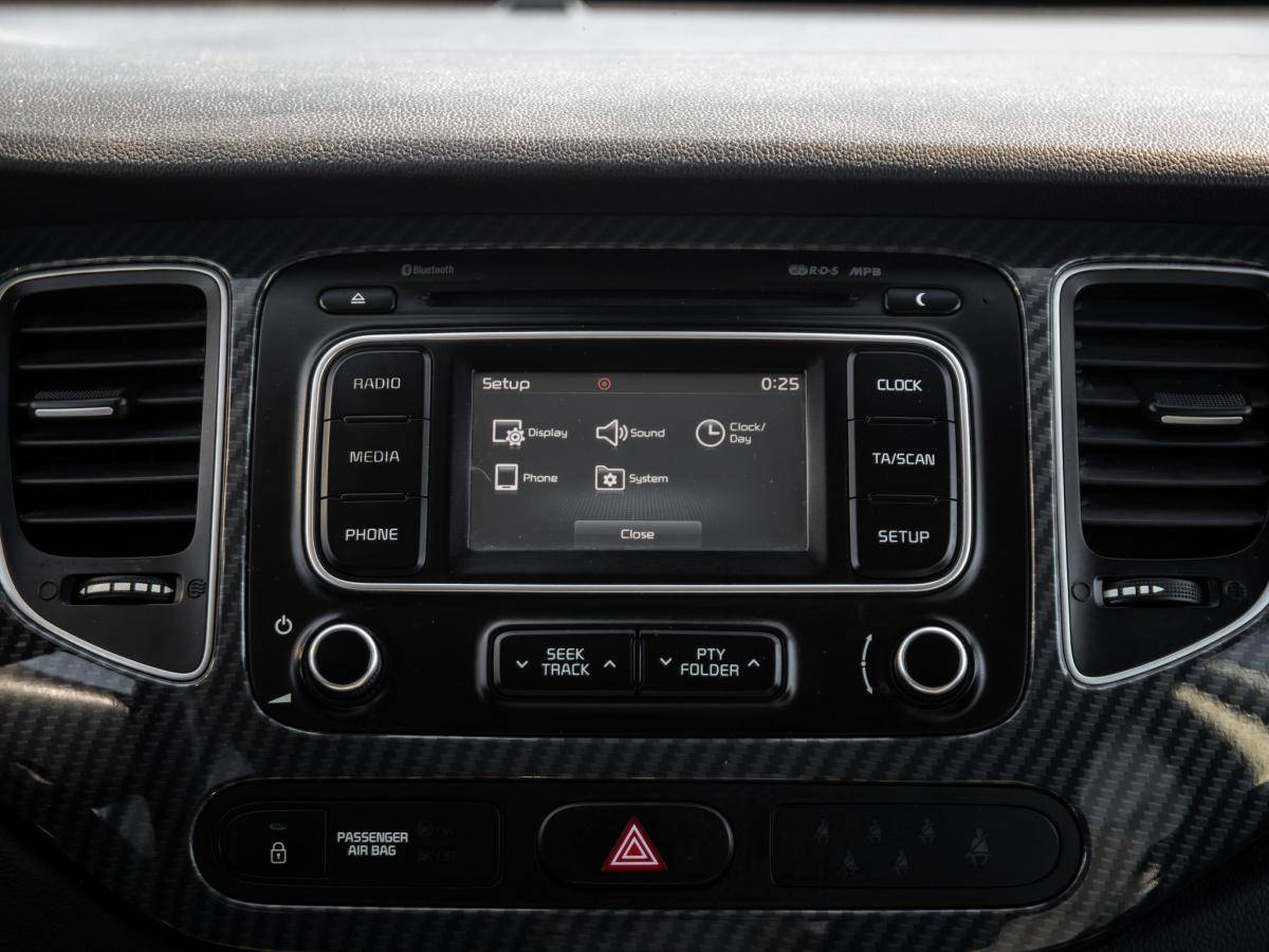 kia-carens-2018-diesel-1685cc