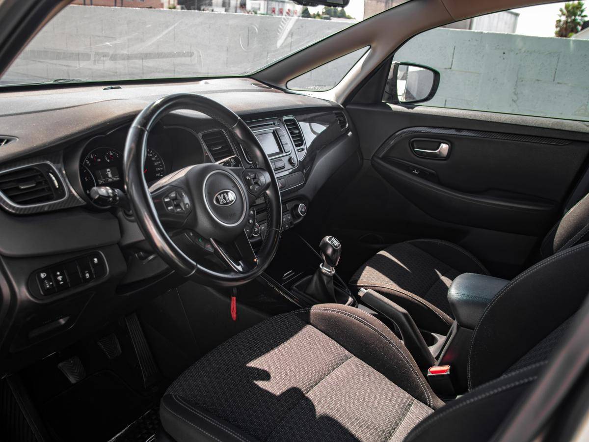kia-carens-2018-diesel-1685cc