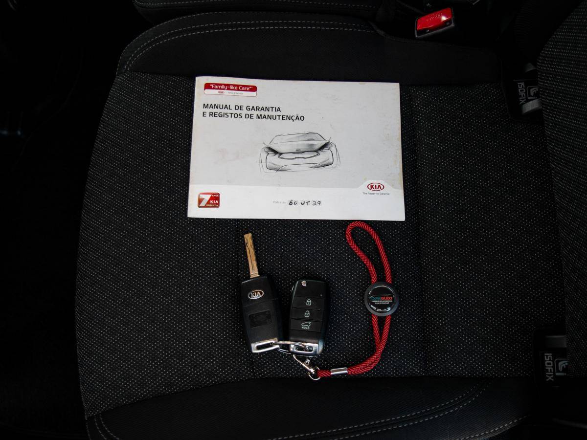 kia-carens-2018-diesel-1685cc