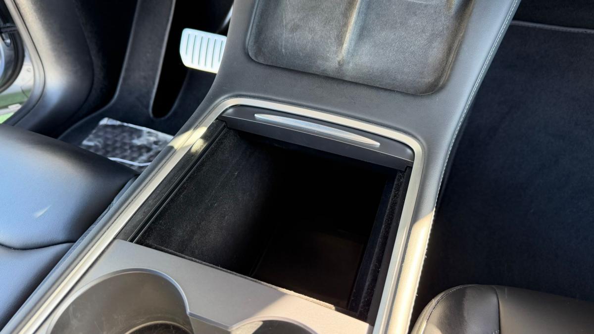 tesla-model-y-2023-eletrico-0cc
