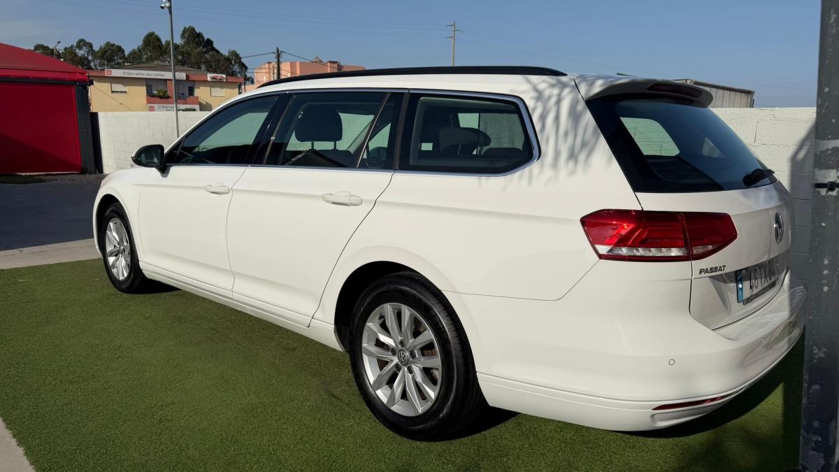 volkswagen-passat-variant-2017-diesel-1598cc