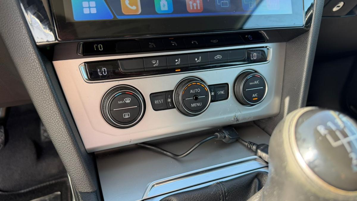 volkswagen-passat-variant-2017-diesel-1598cc