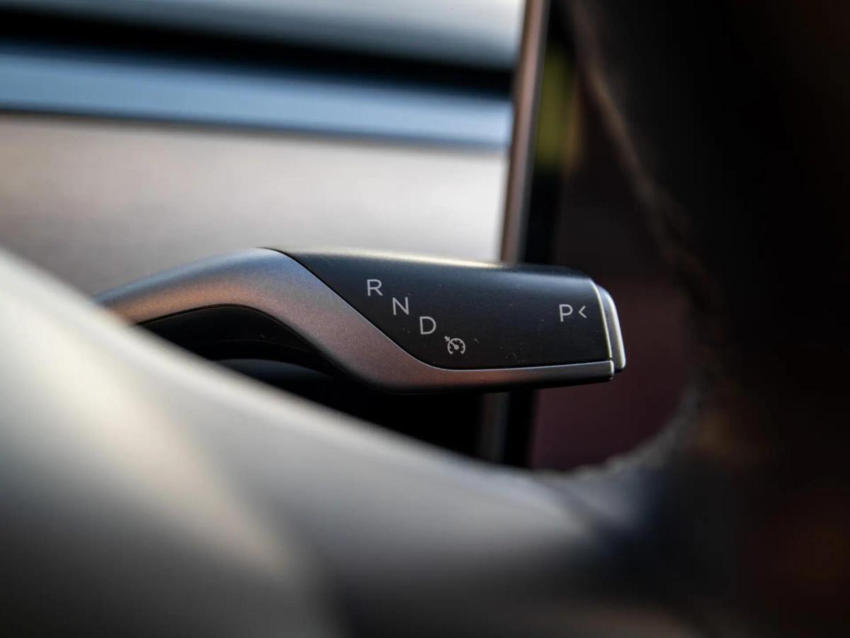 tesla-model-3-2022-eletrico-0cc