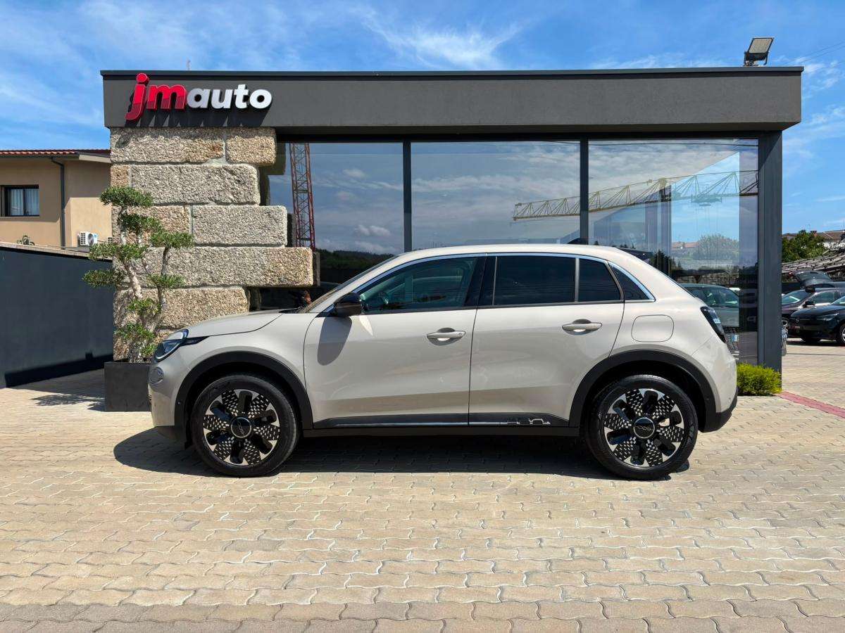 fiat-600-2026-gasolina-1199cc