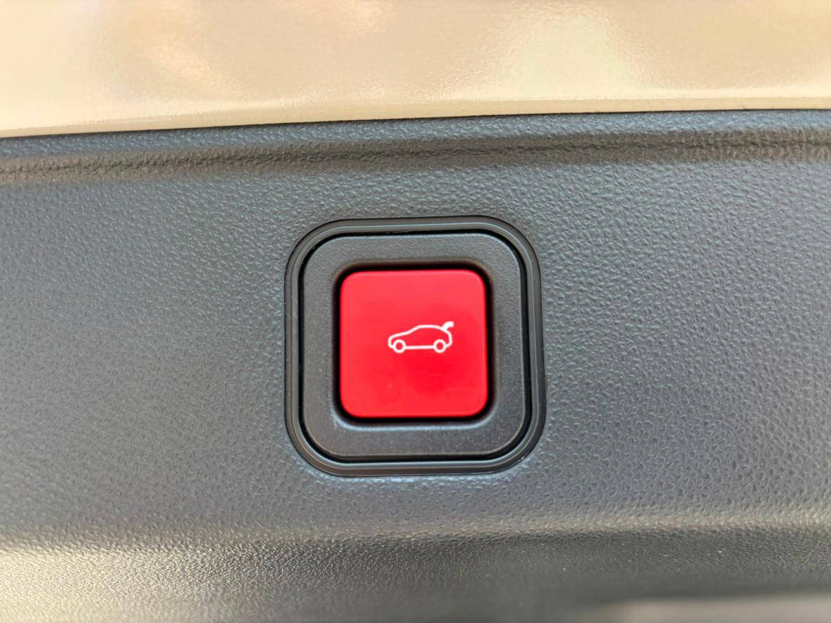 fiat-600-2026-gasolina-1199cc