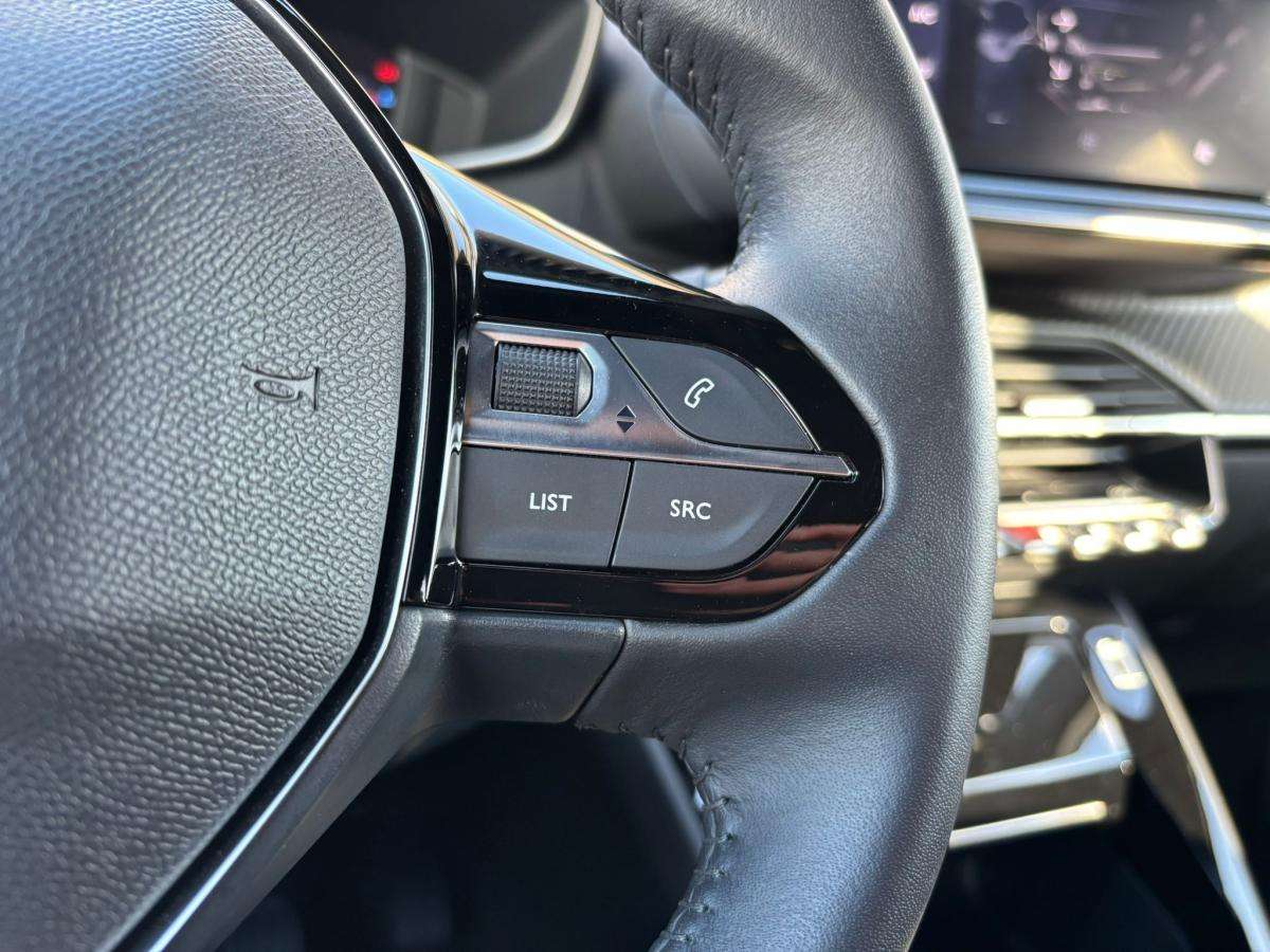 peugeot-2008-2024-gasolina-1199cc