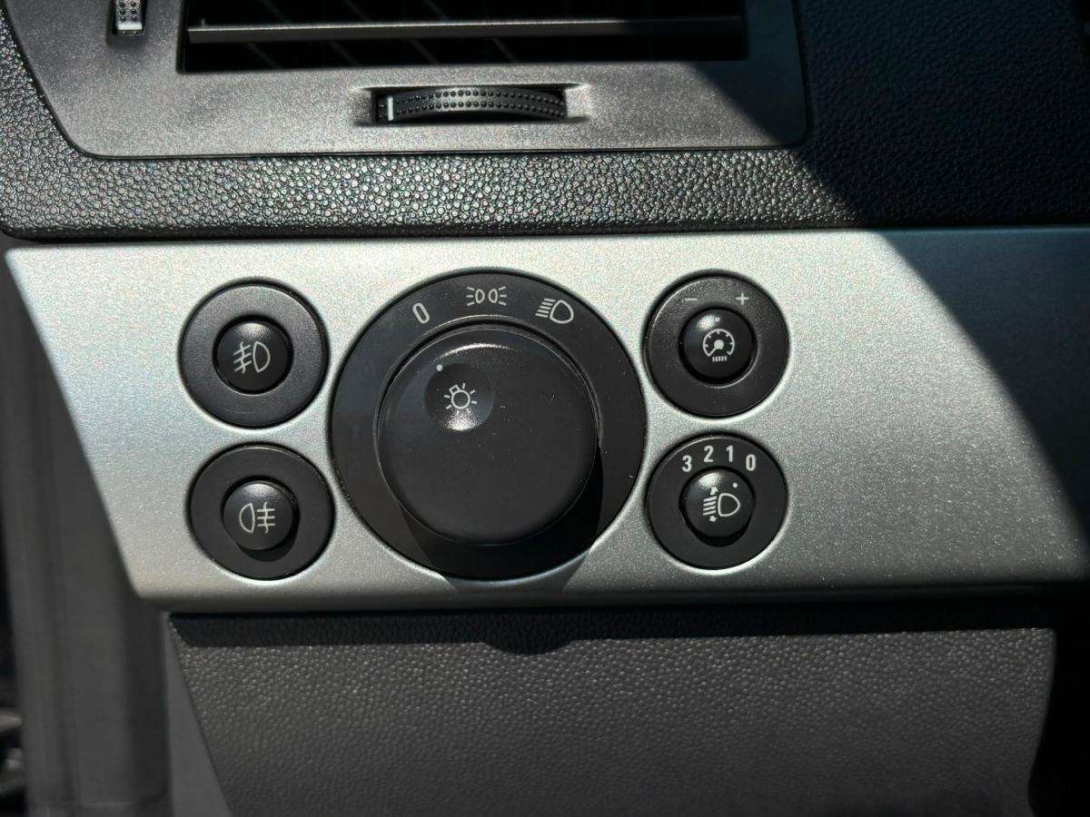 opel-astra-gtc-2007-diesel-1686cc