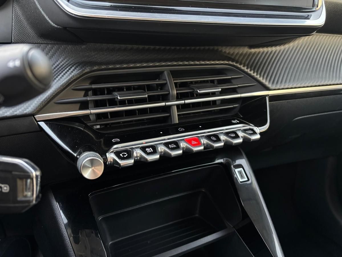 peugeot-208-2024-eletrico-0cc