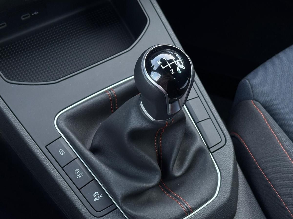 seat-ibiza-2025-gasolina-999cc