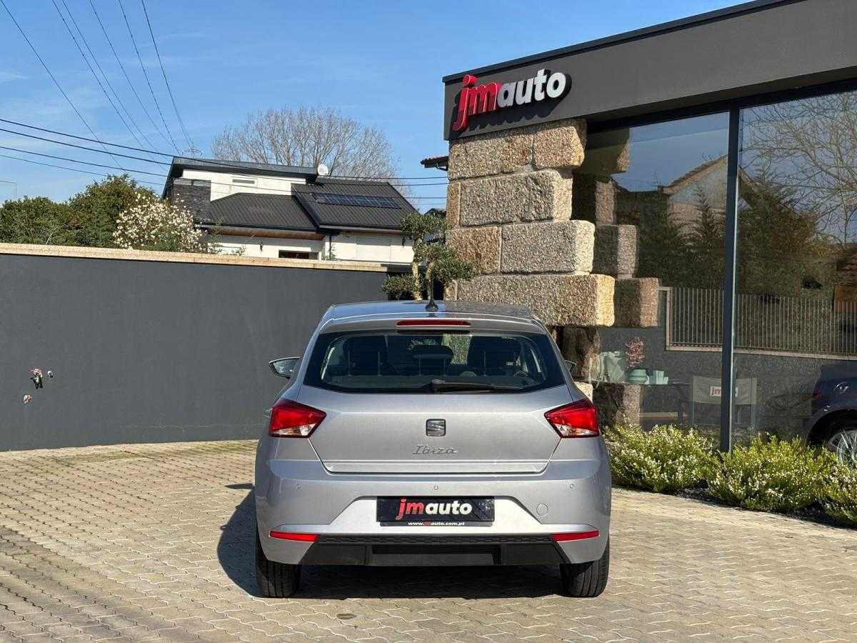 seat-ibiza-2023-gasolina-999cc