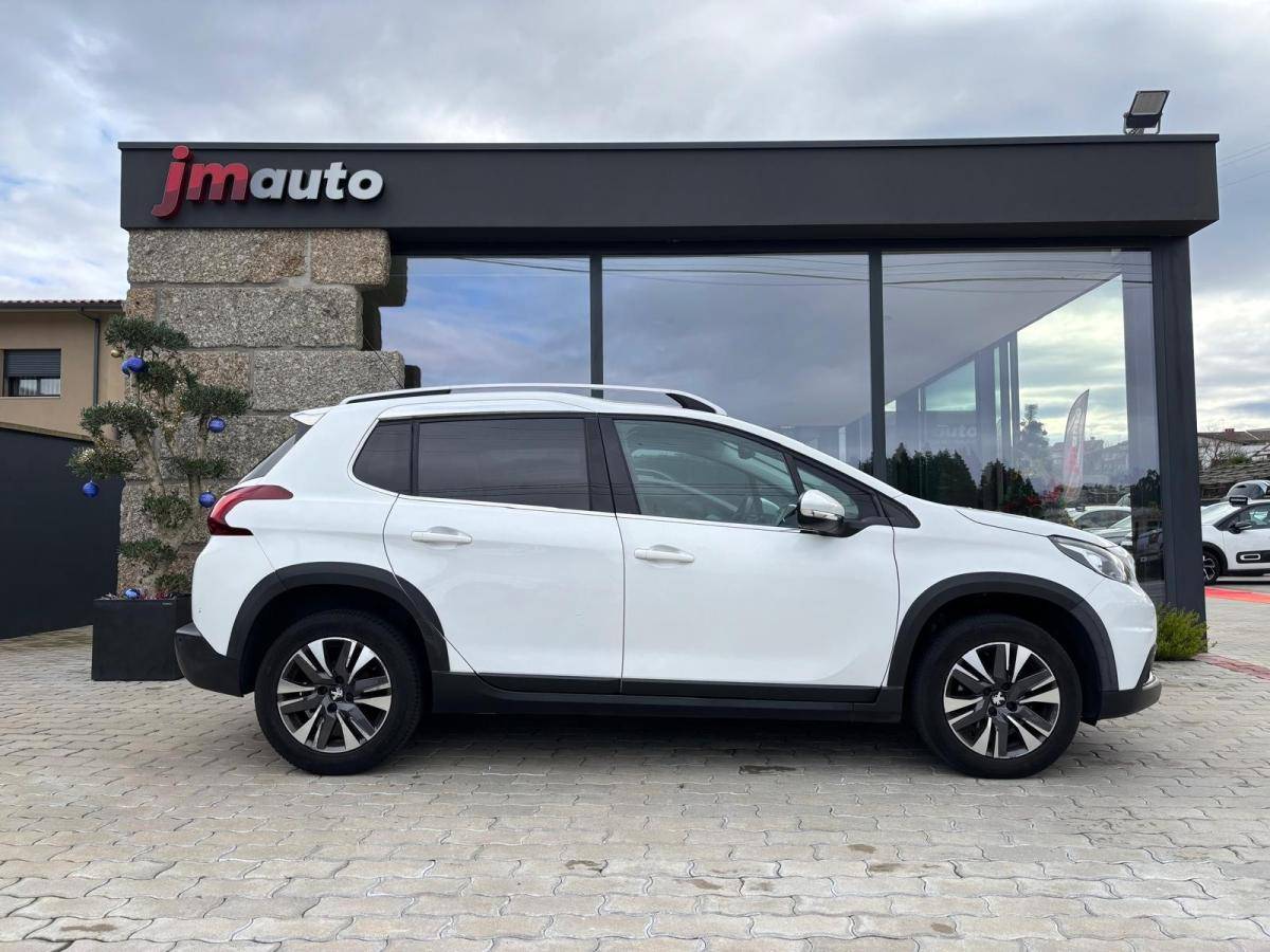 peugeot-2008-2018-gasolina-1199cc