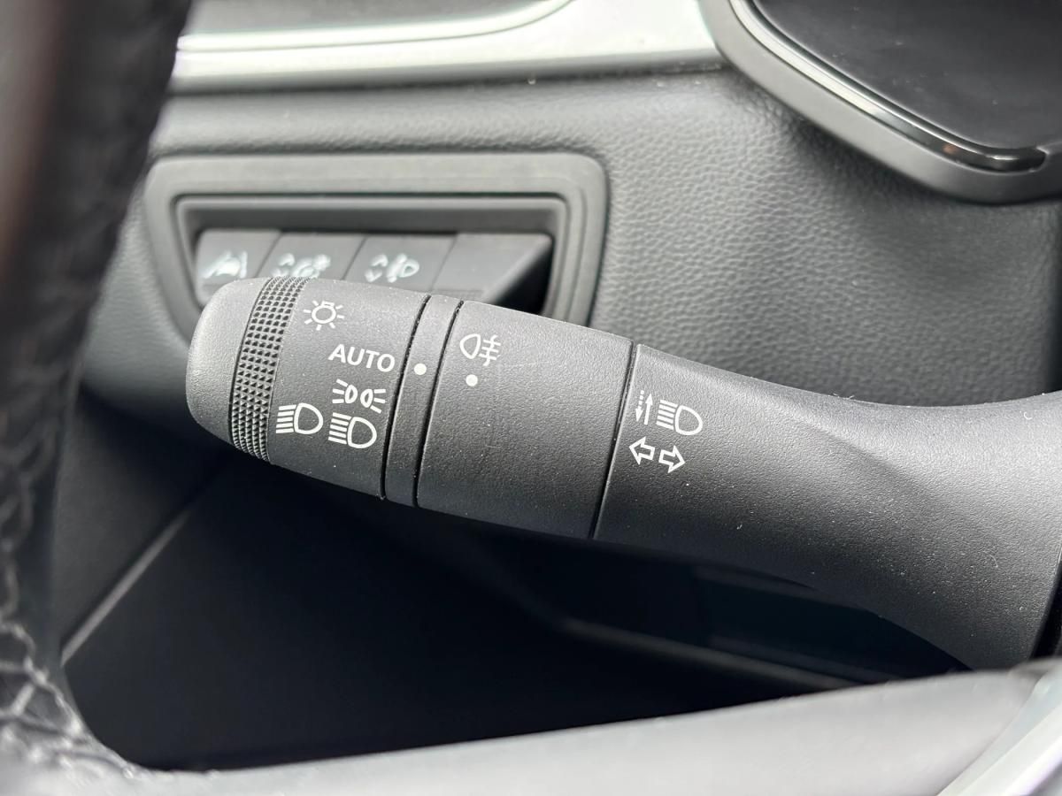 renault-captur-2024-gasolina-999cc