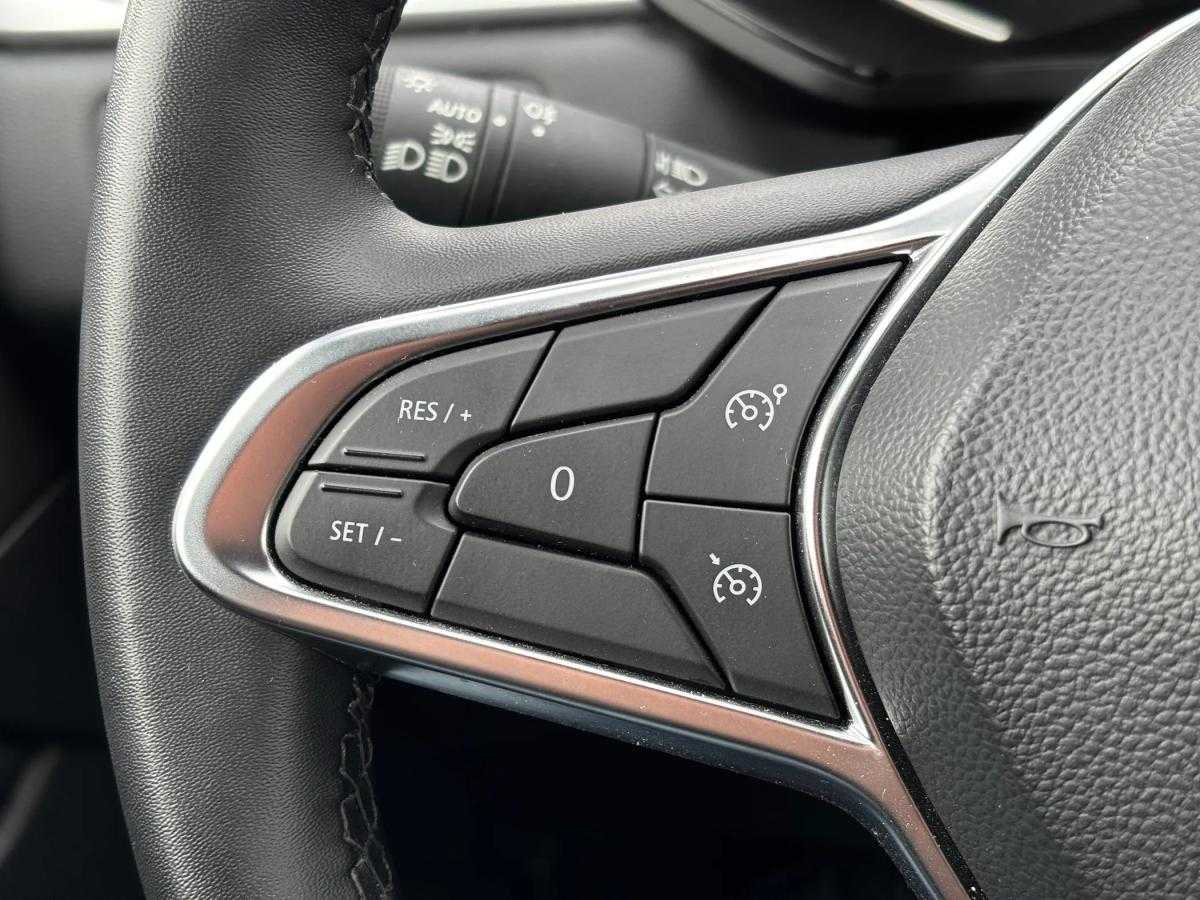 renault-captur-2024-gasolina-999cc
