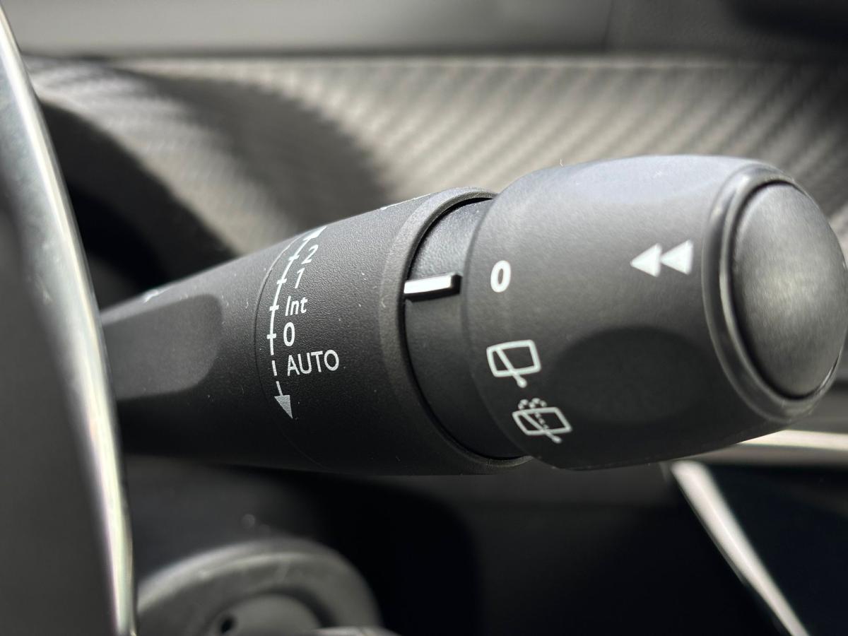 peugeot-2008-2025-hibrido-a-gasolina-1199cc