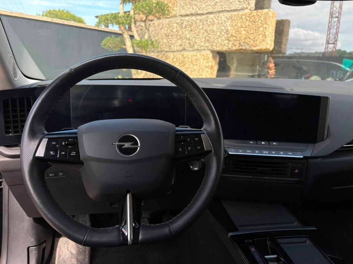 opel-astra-2023-hibrido-a-gasolina-1598cc