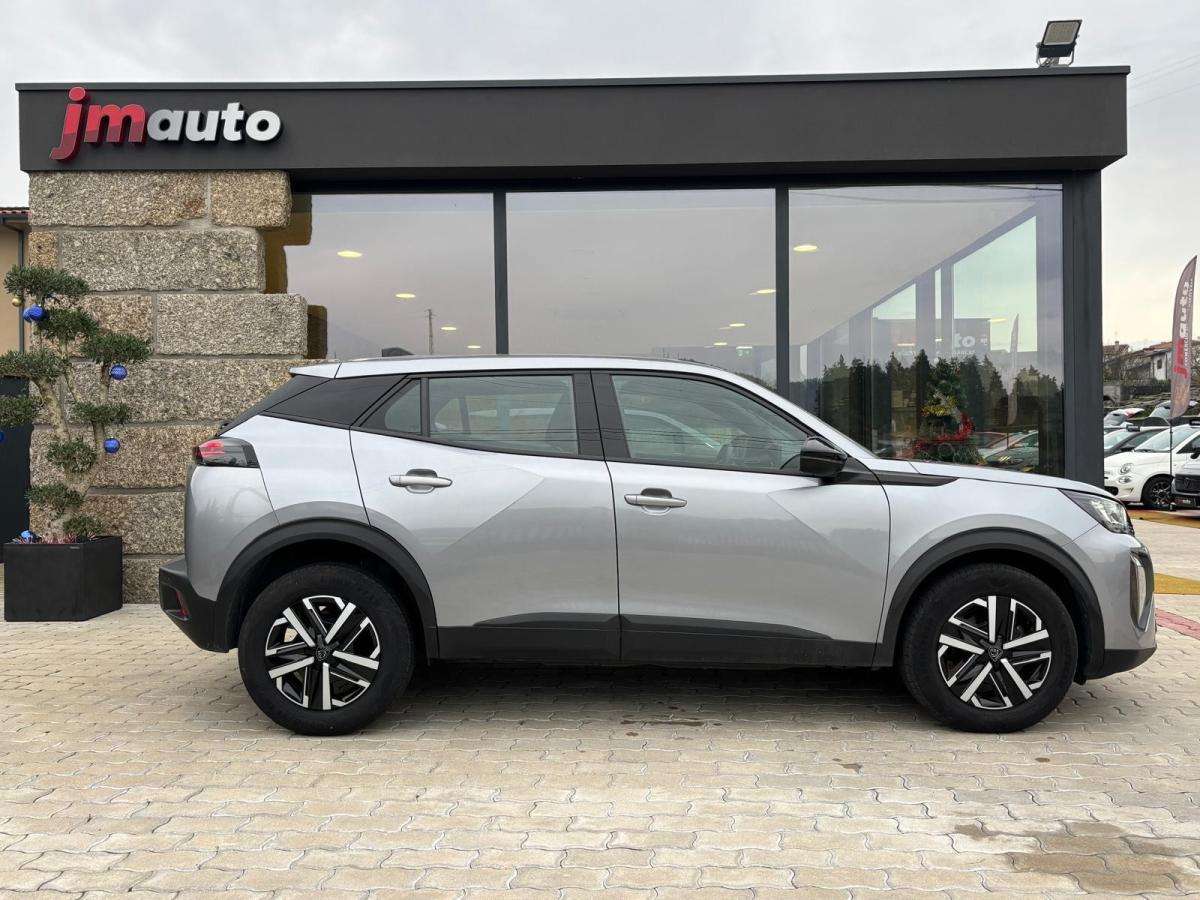 peugeot-2008-2024-gasolina-1199cc