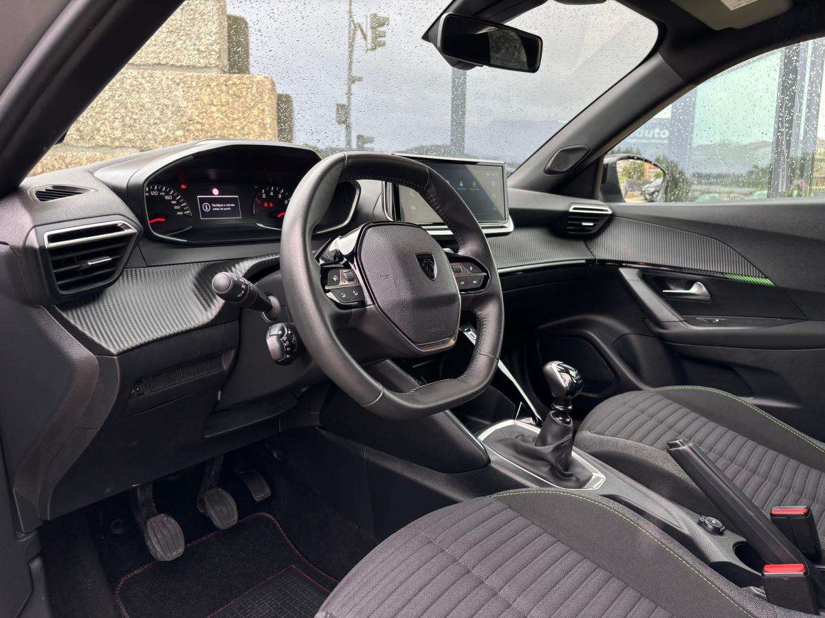 peugeot-2008-2024-gasolina-1199cc