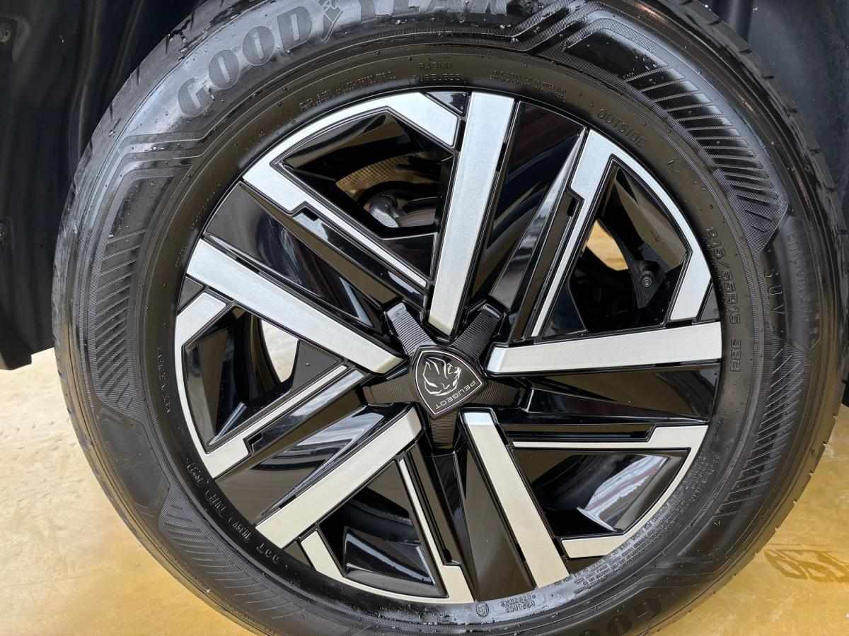 peugeot-2008-2024-gasolina-1199cc