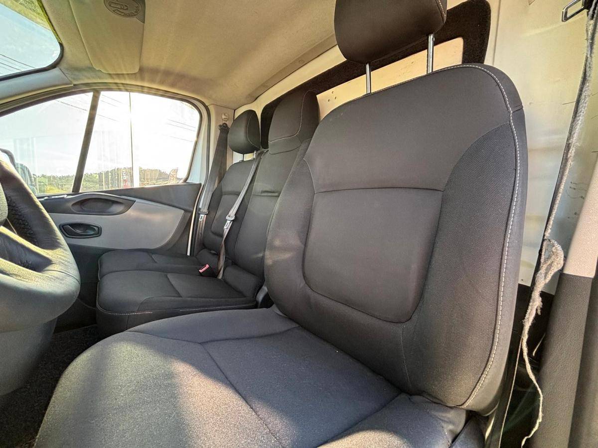 renault-trafic-2015-diesel-1598cc