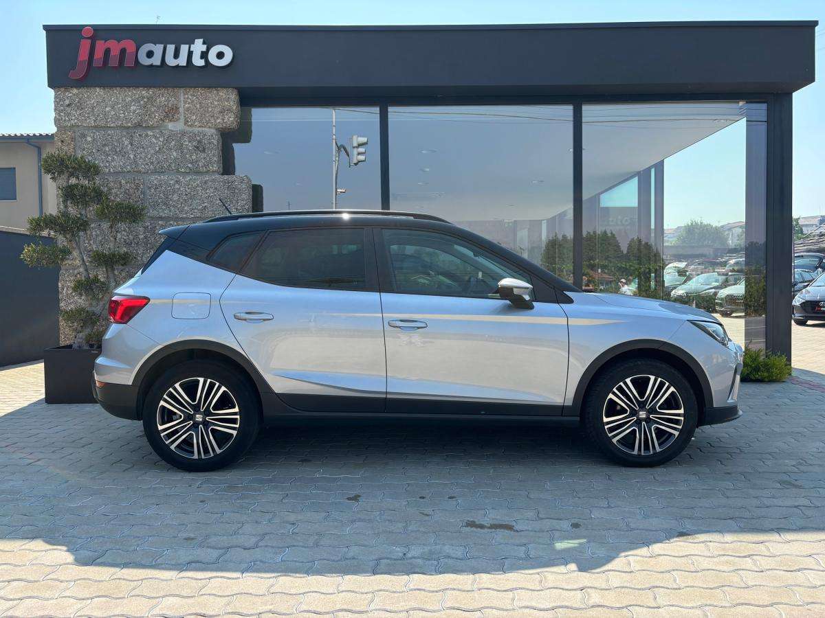 seat-arona-2023-gasolina-999cc